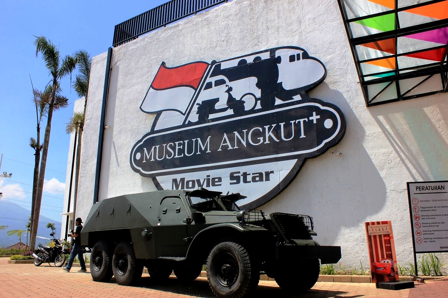 Gambar Tour